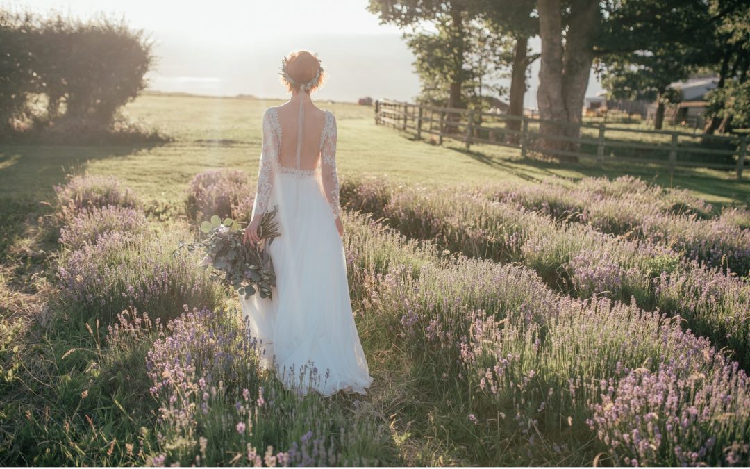 A Midsummer’s Day Lavender Luxe Wedding Inspiration