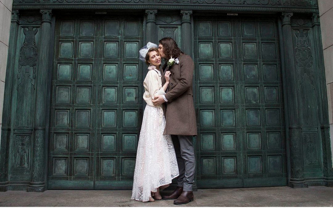 Retro Eighties Vibe City Elopement by Lucy Hannah Photography